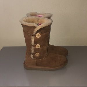 COPY - Uggs Size 4